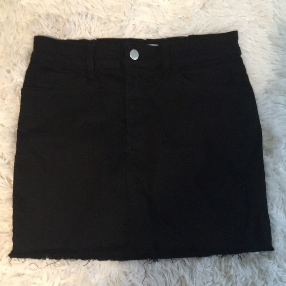 0 2 Denim distressed skirts size small - Picture 2 of 5